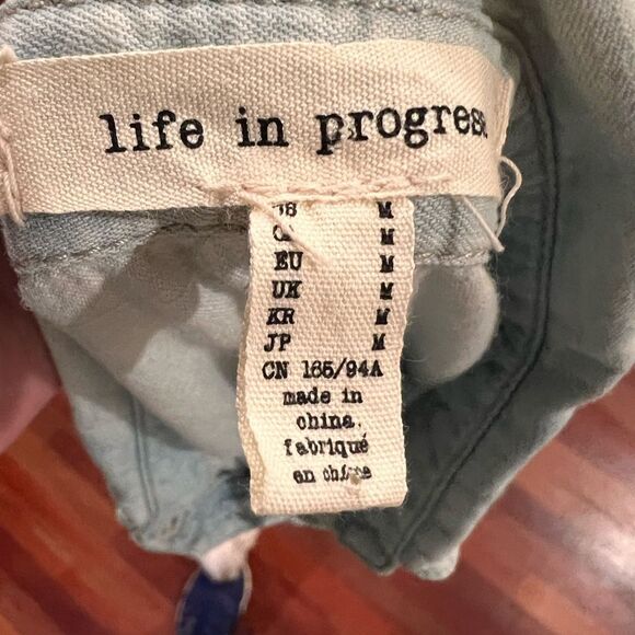 Life in Progress Light Blue Sleeveless Denim Top - Picture 4 of 4